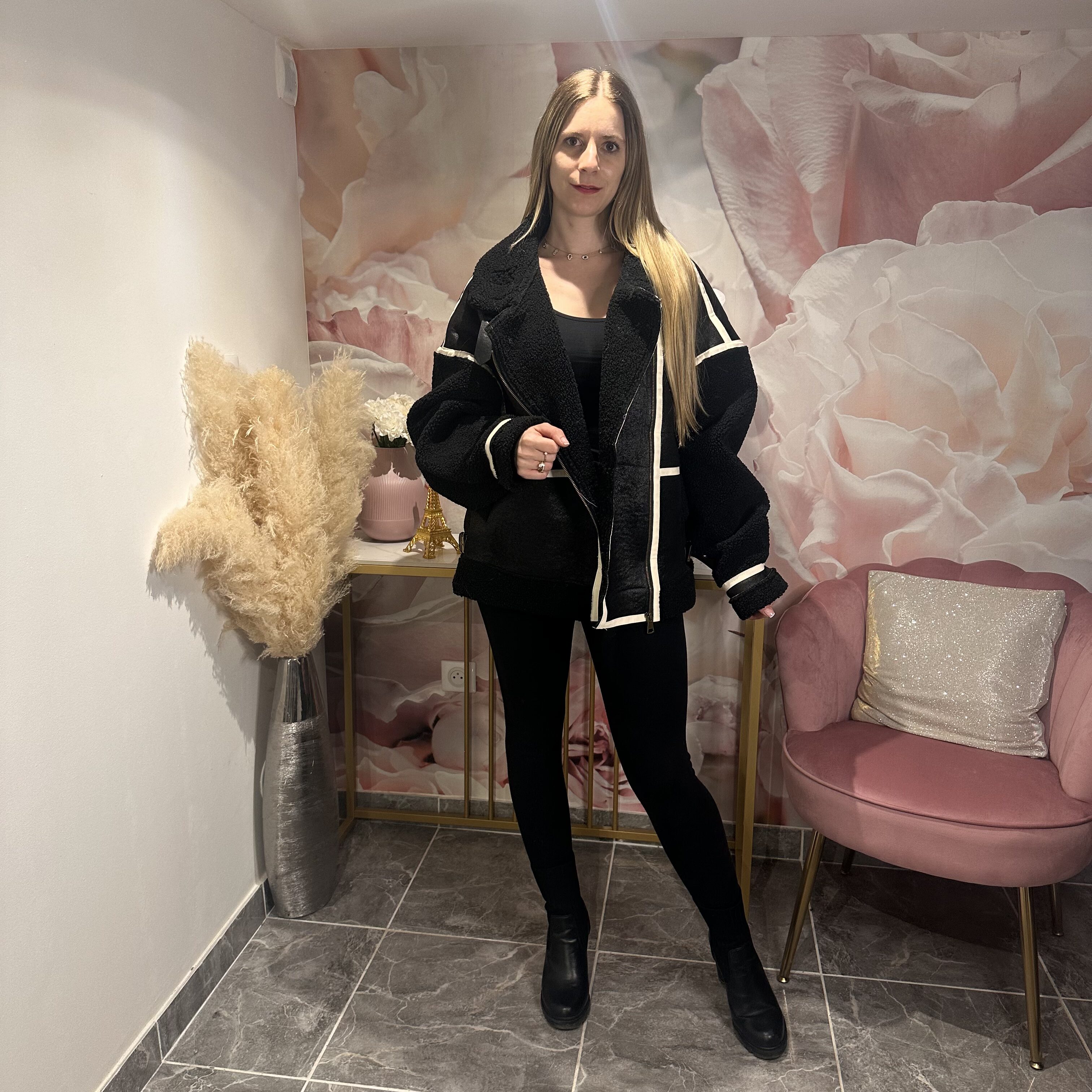 Veste noir et blanche