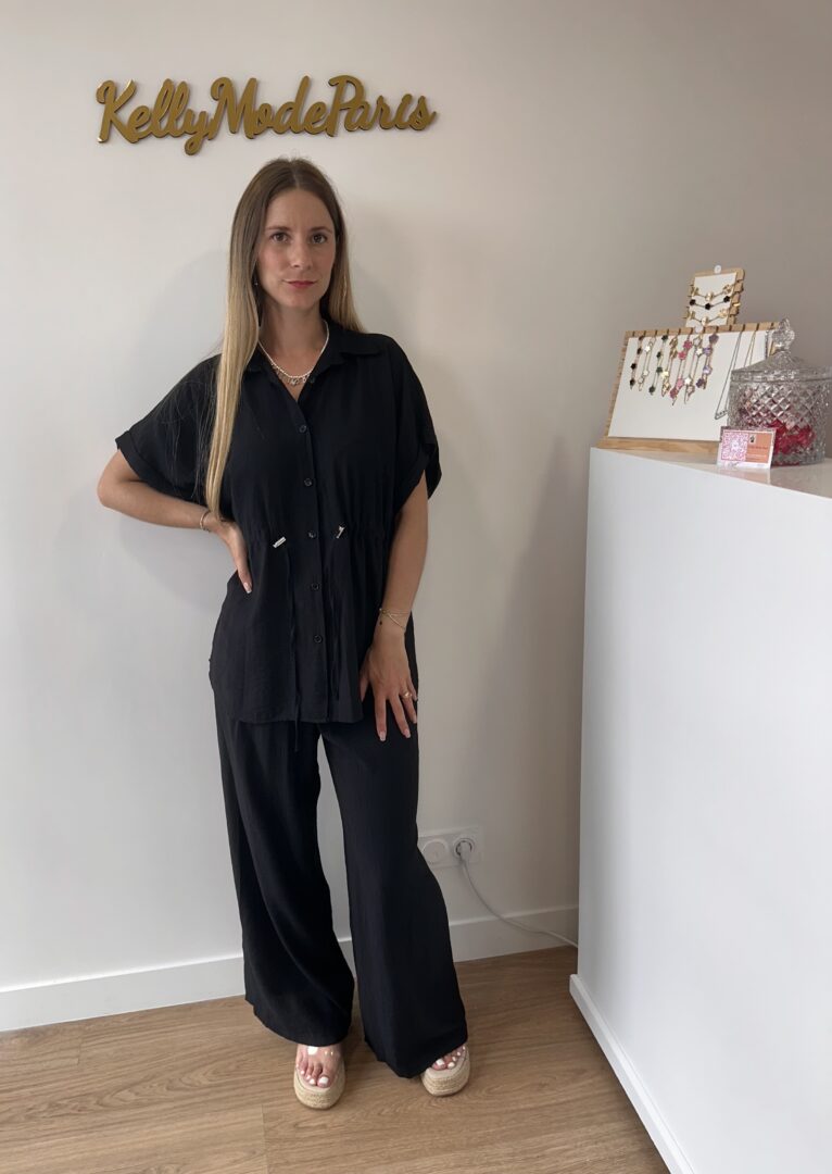 Ensemble haut et pantalon fluide noir – Image 2