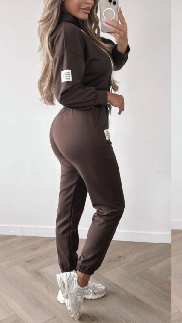 Ensemble jogging chocolat – Image 3