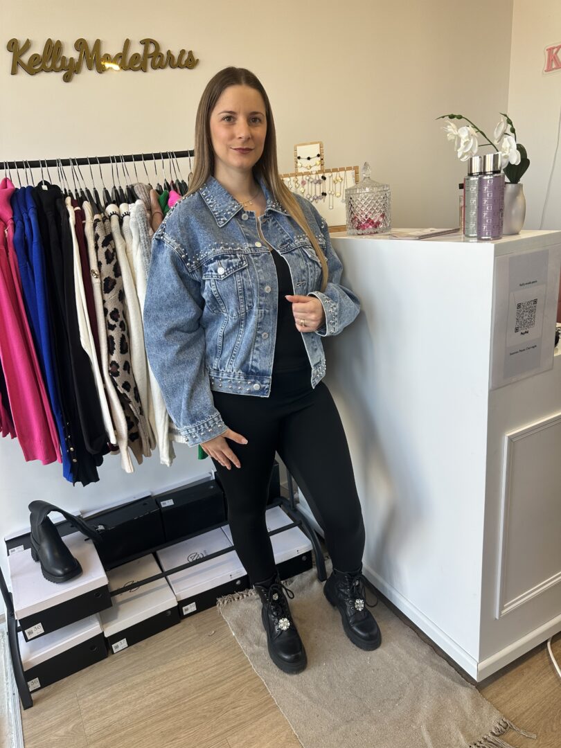 Veste en jeans clouté – Image 2