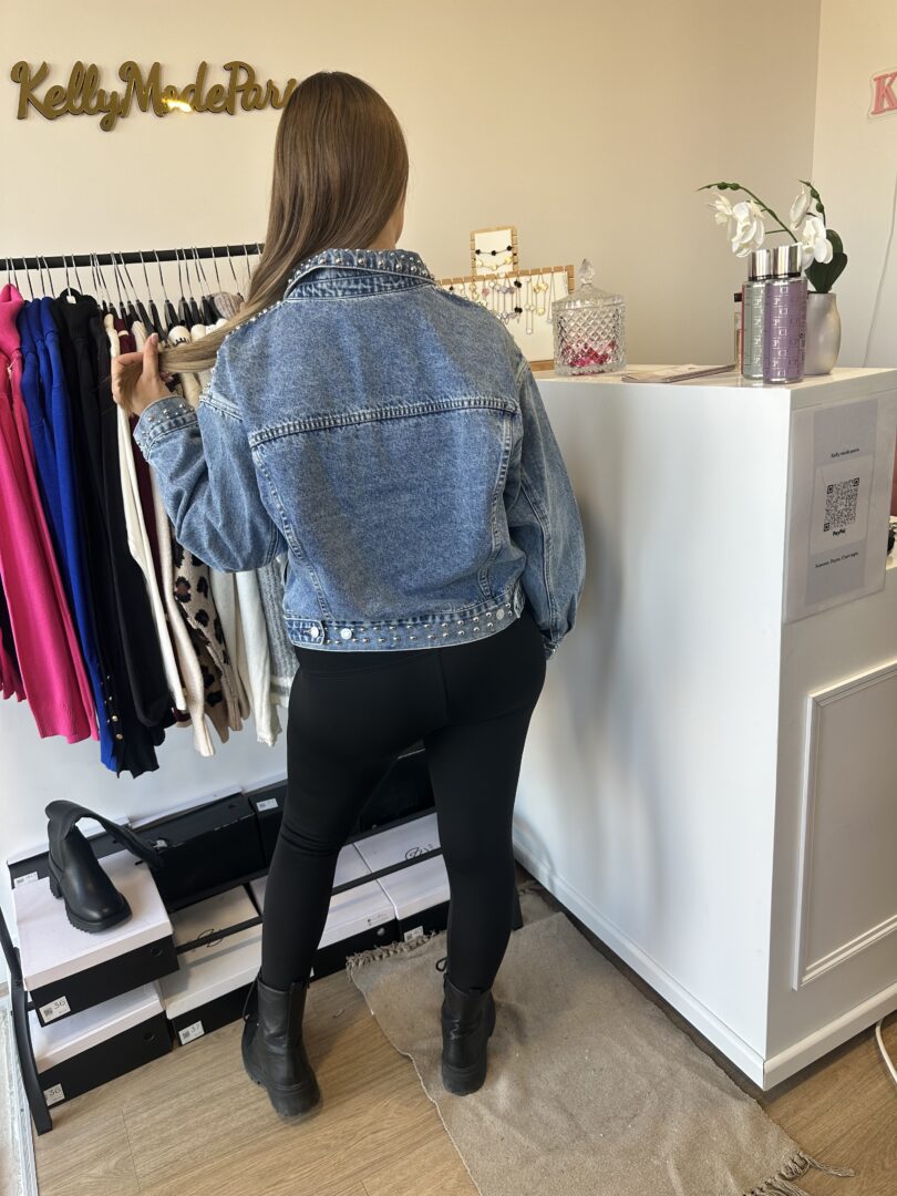Veste en jeans clouté – Image 4