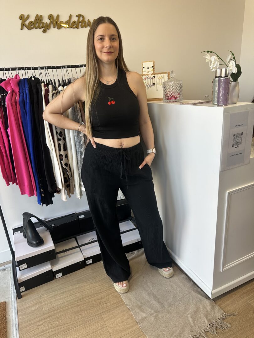Pantalon fluide noir – Image 2
