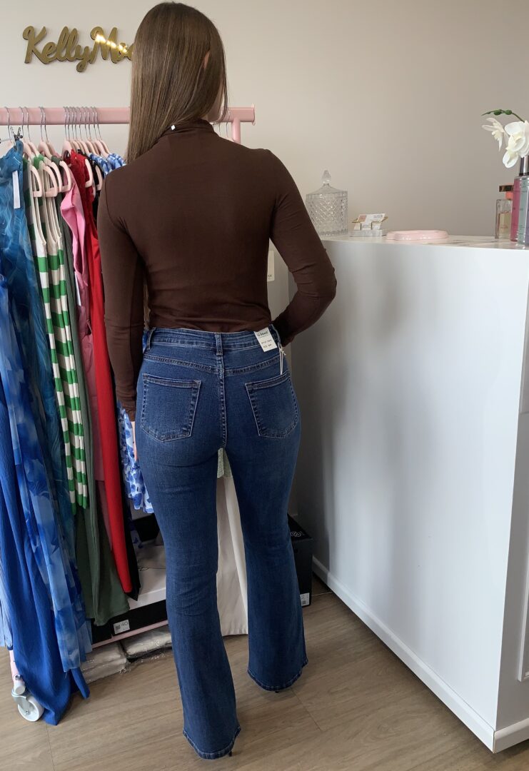 Body col cheminé chocolat – Image 4